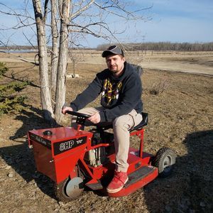 Meet your Posher, Riley